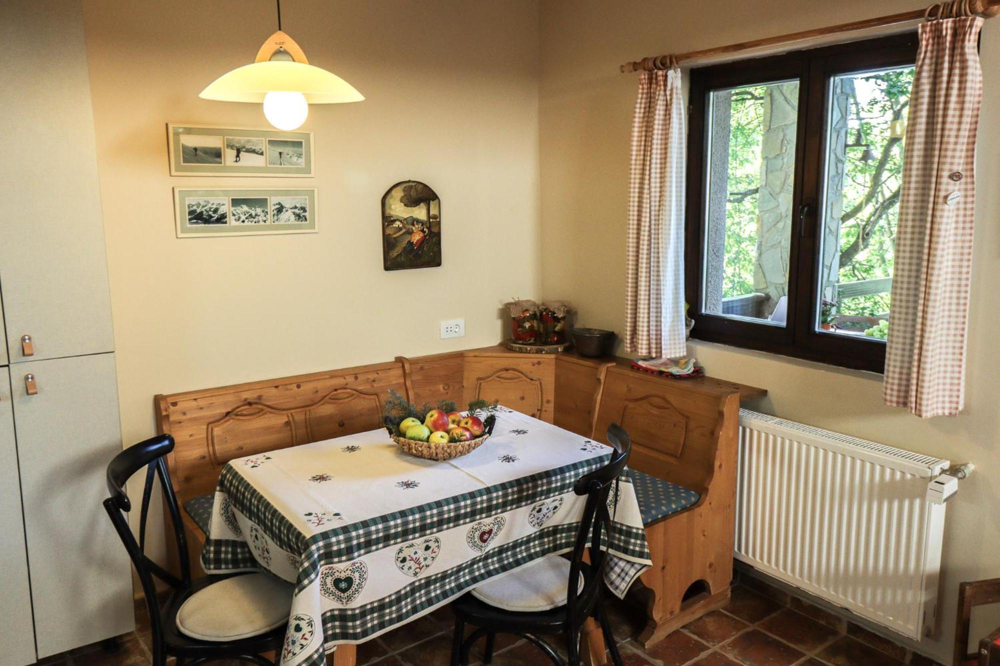Mountain Family Chalet On Prahova Valley คอมาร์นิค ภายนอก รูปภาพ